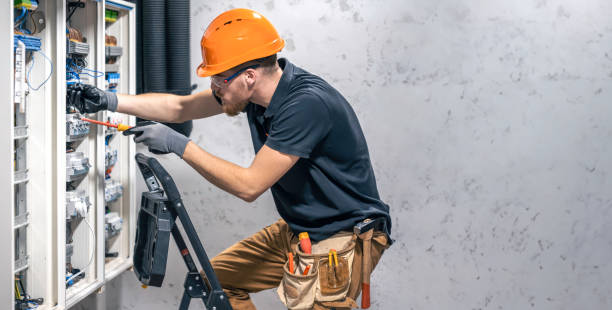 Best Circuit Breaker Repair  in Roslyn, NY